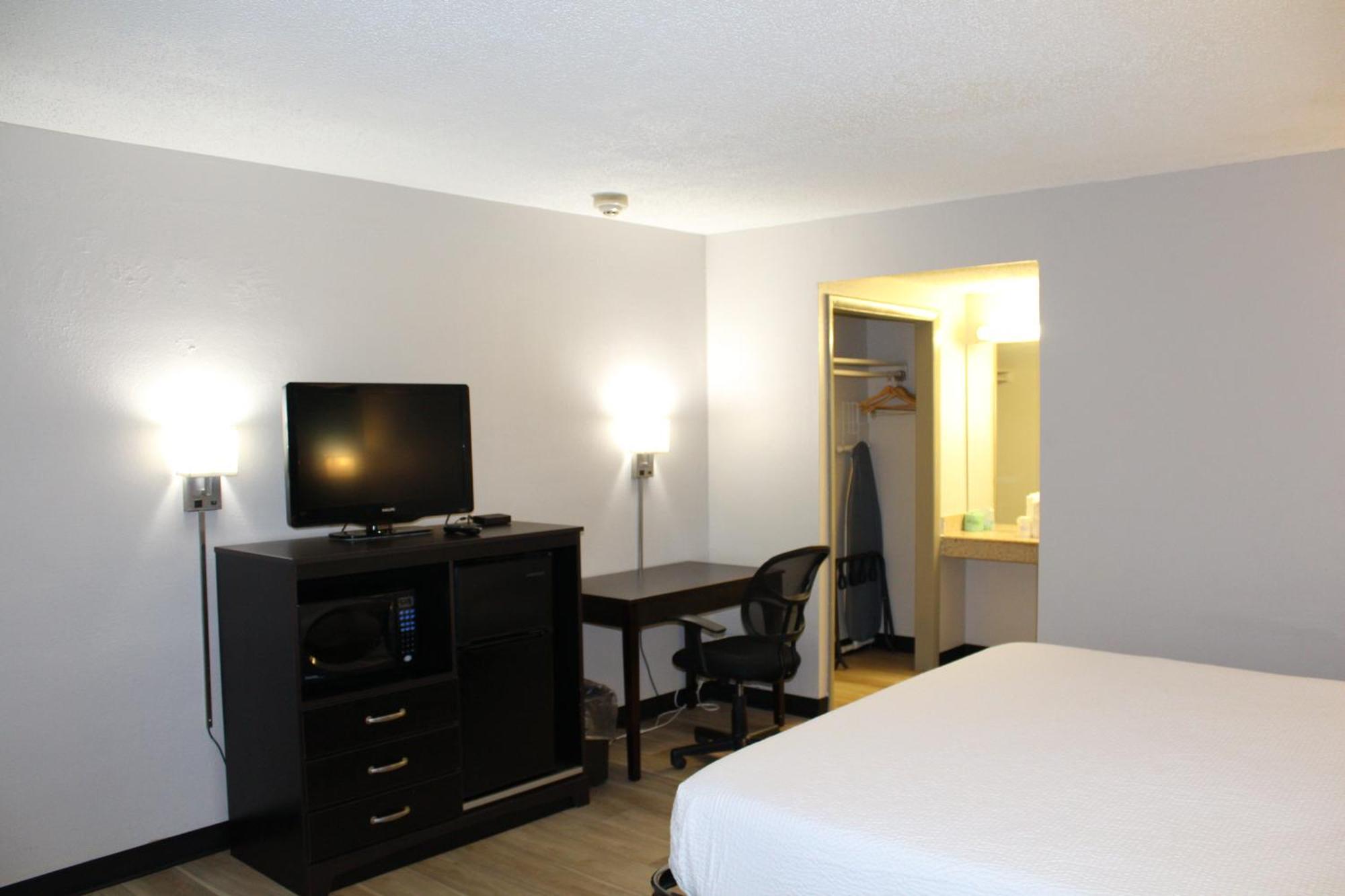 Days Inn By Wyndham Wrightstown Mcguire Afb Bordentown Εξωτερικό φωτογραφία