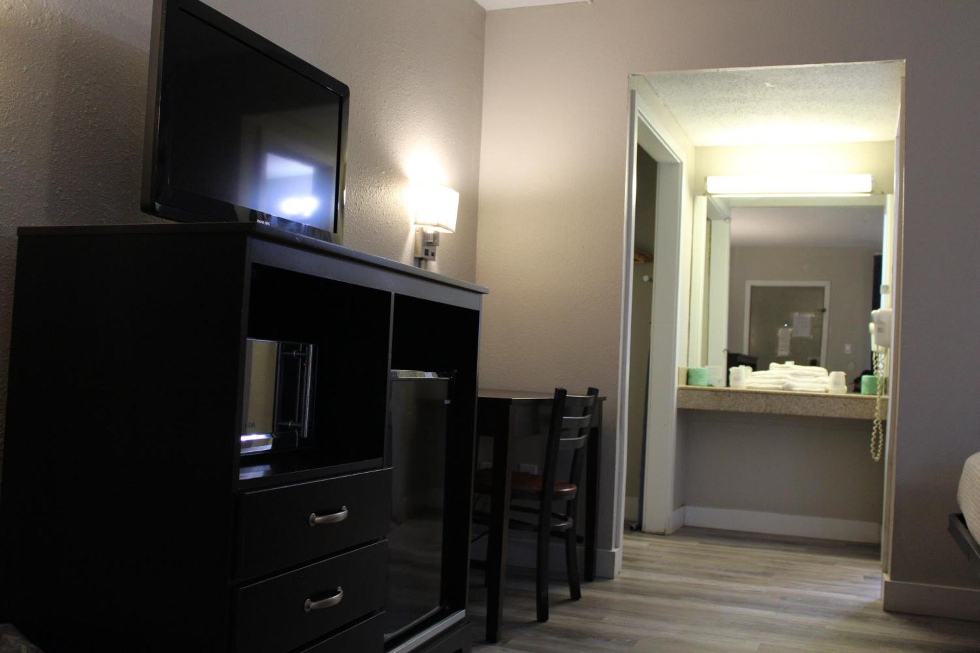 Days Inn By Wyndham Wrightstown Mcguire Afb Bordentown Εξωτερικό φωτογραφία