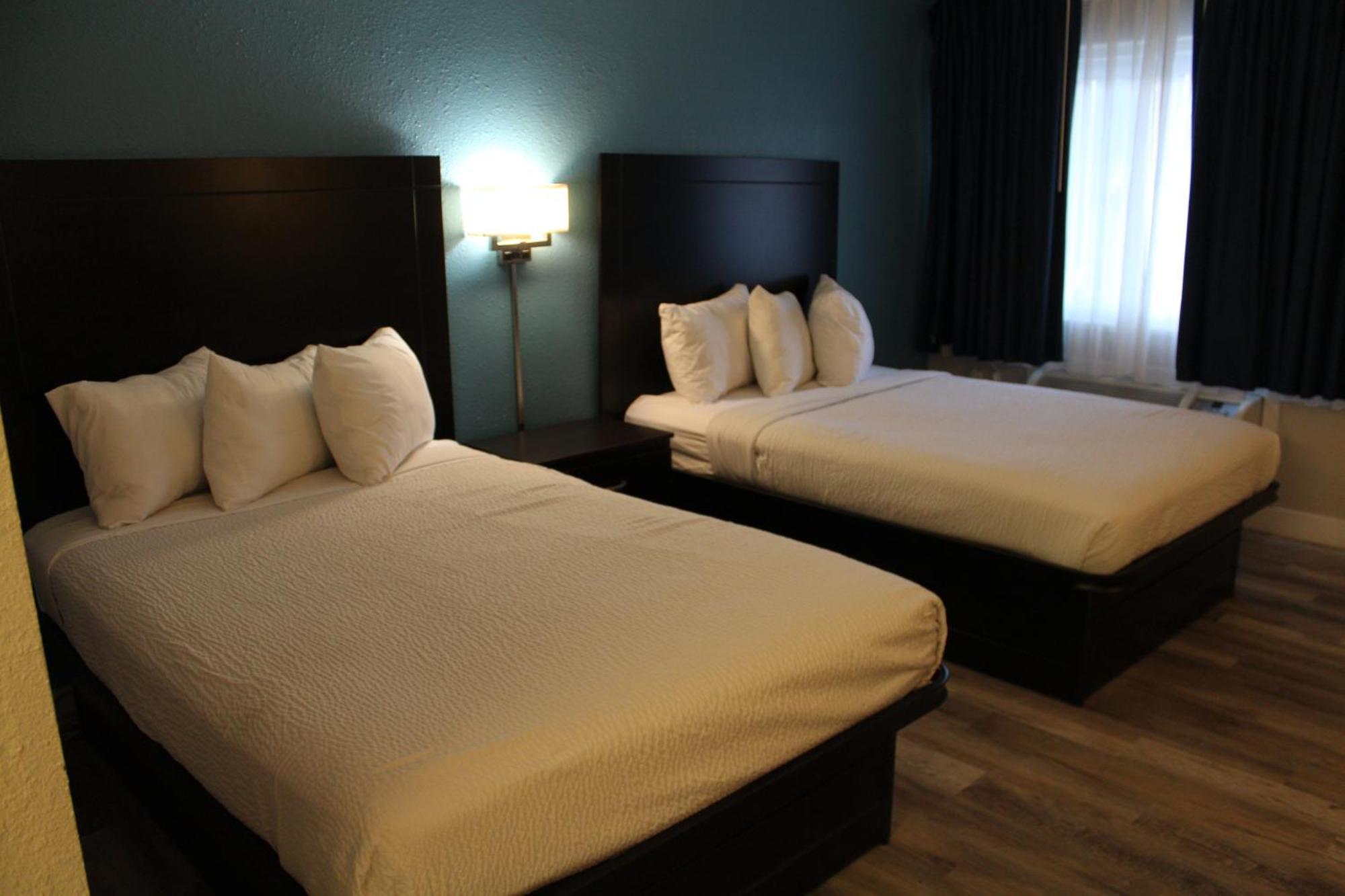 Days Inn By Wyndham Wrightstown Mcguire Afb Bordentown Εξωτερικό φωτογραφία