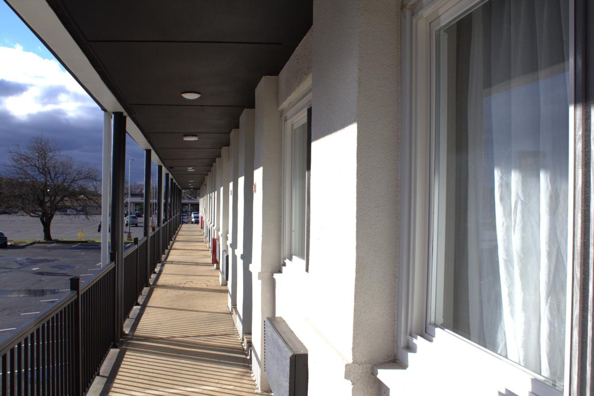 Days Inn By Wyndham Wrightstown Mcguire Afb Bordentown Εξωτερικό φωτογραφία