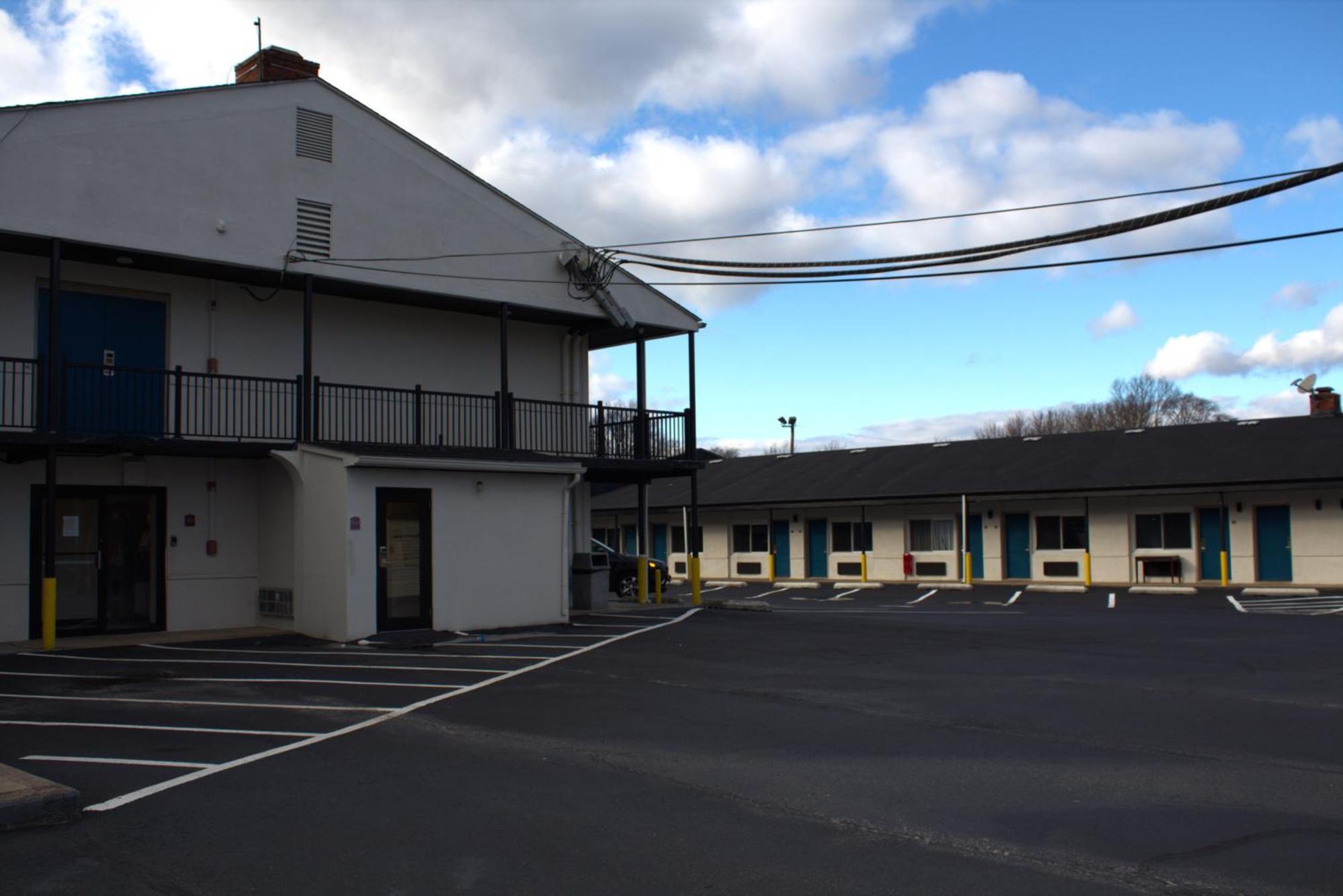 Days Inn By Wyndham Wrightstown Mcguire Afb Bordentown Εξωτερικό φωτογραφία