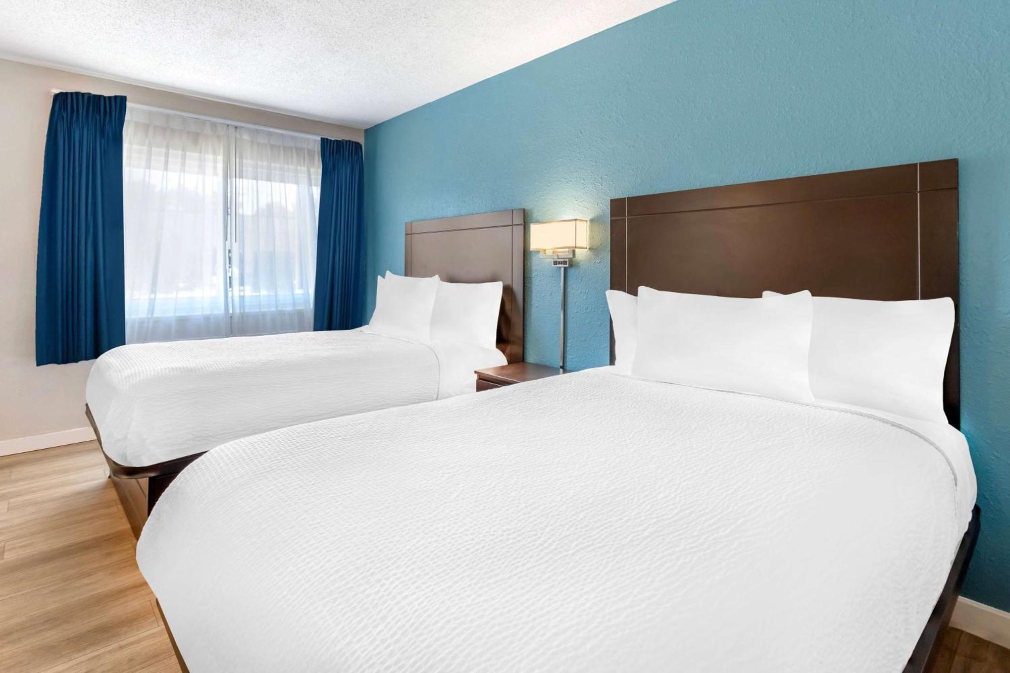 Days Inn By Wyndham Wrightstown Mcguire Afb Bordentown Εξωτερικό φωτογραφία