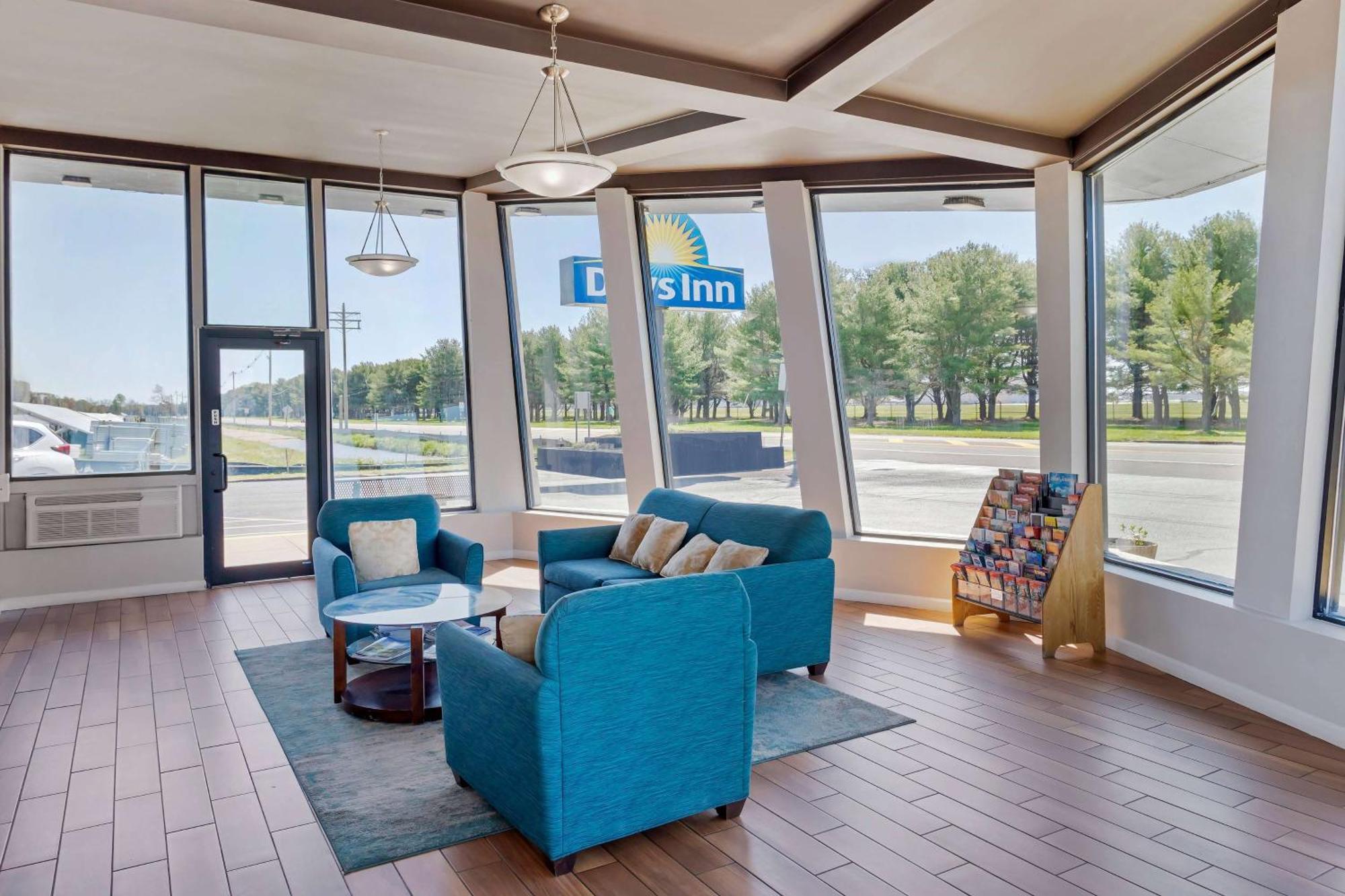 Days Inn By Wyndham Wrightstown Mcguire Afb Bordentown Εξωτερικό φωτογραφία